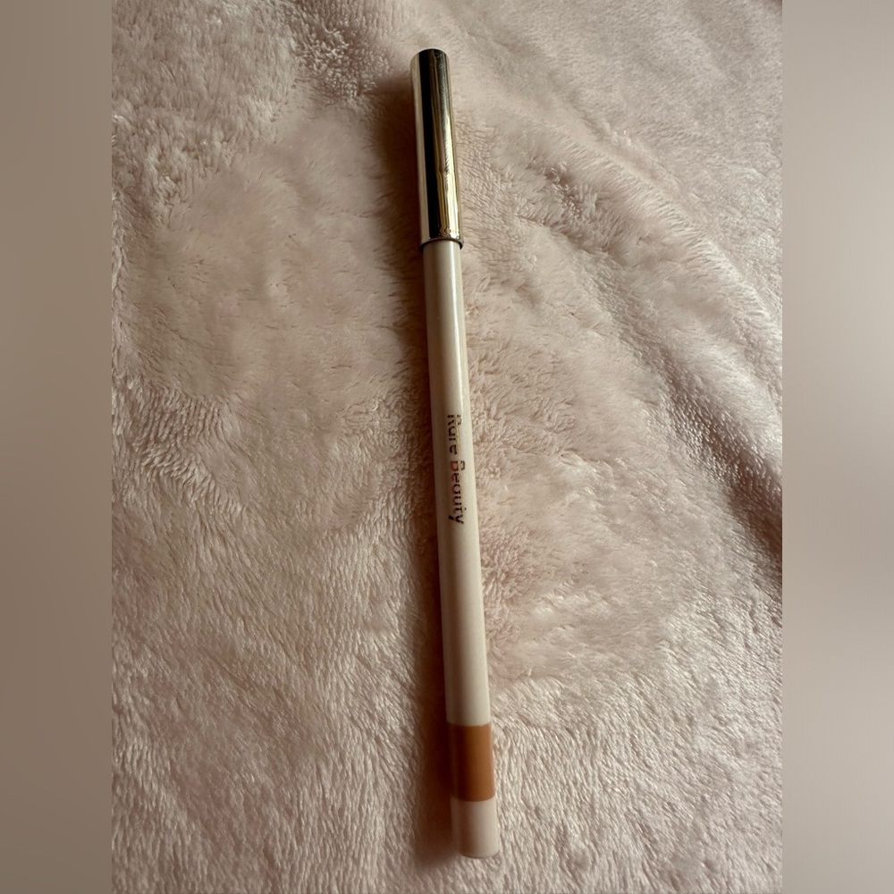 Rare beauty talented lip liner
